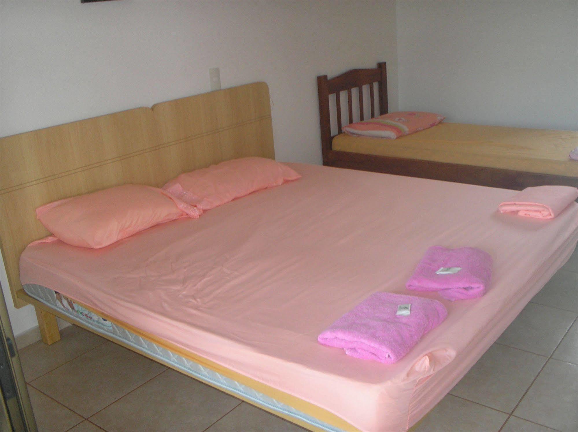 Park Golf Ipelandia Hostel *